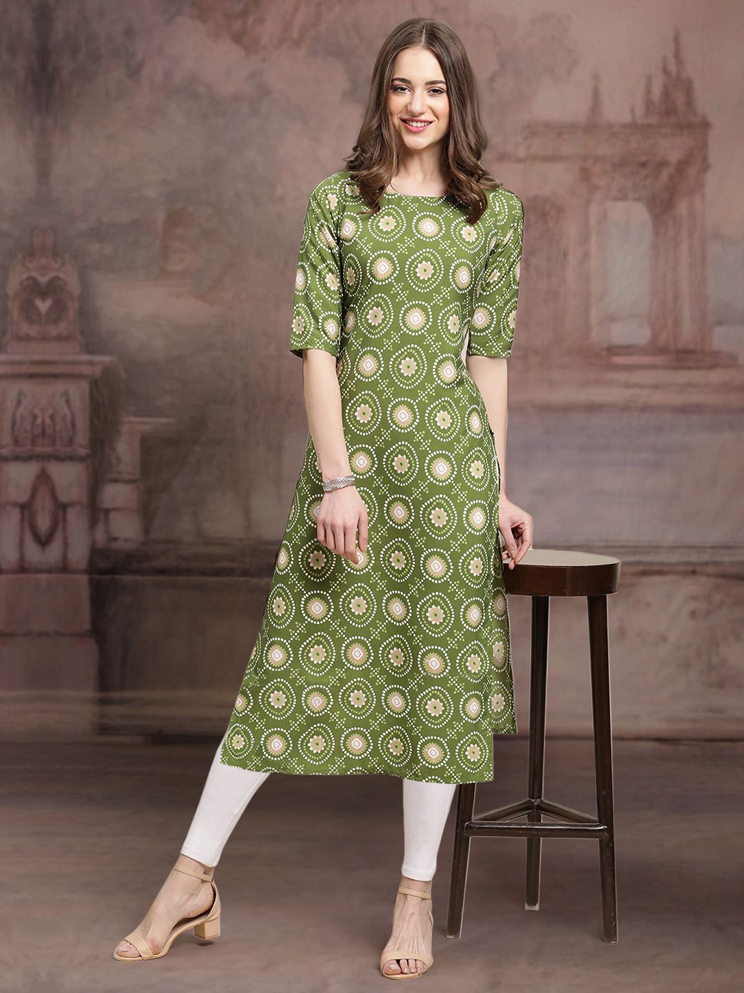 

7Threads Geometric Printed Crepe Straight Kurta, Olive