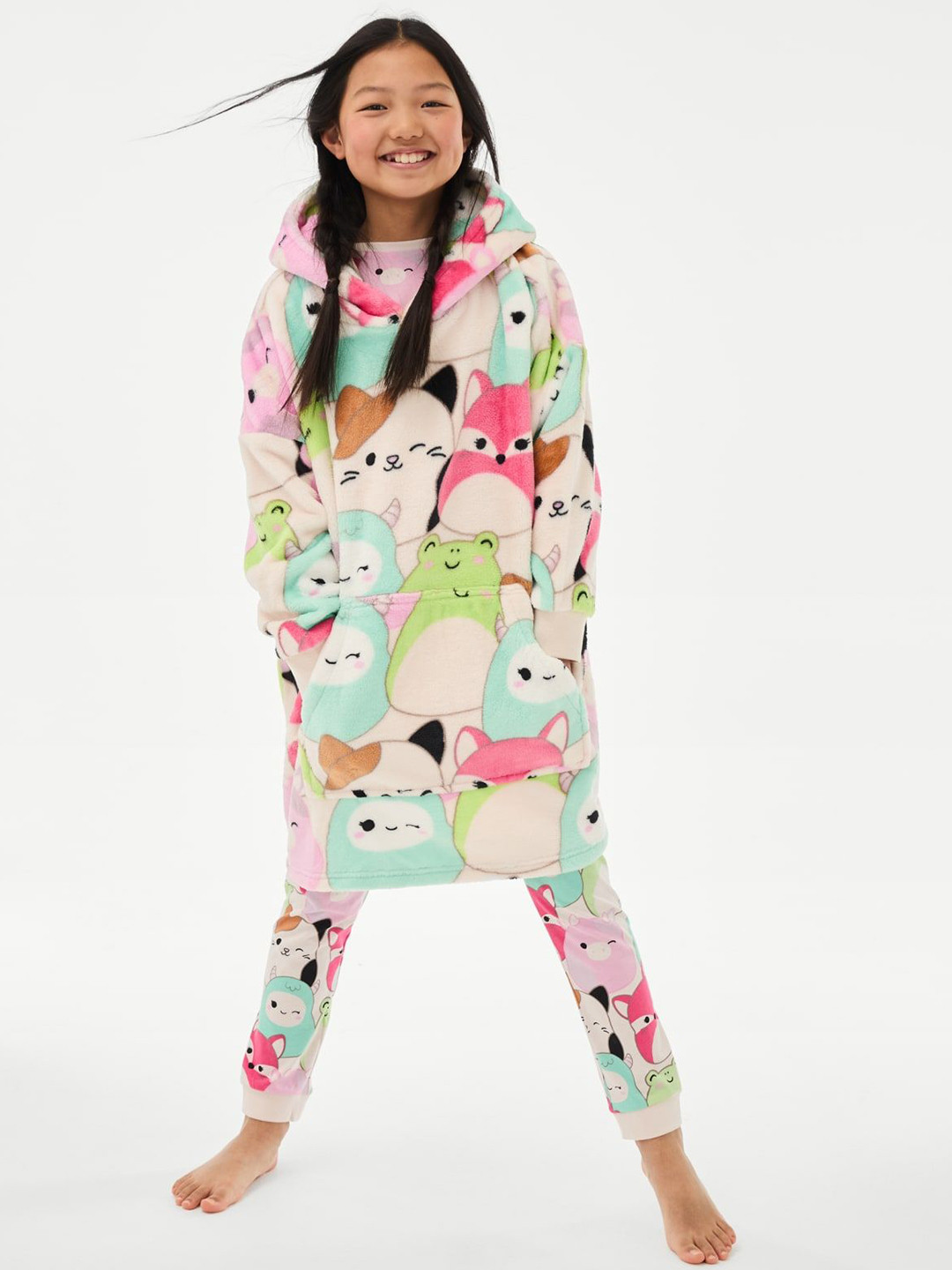 

Marks & Spencer Girls Squishmallows Oversized Fleece Printed Hooded Pullover Sweatshirt, Beige
