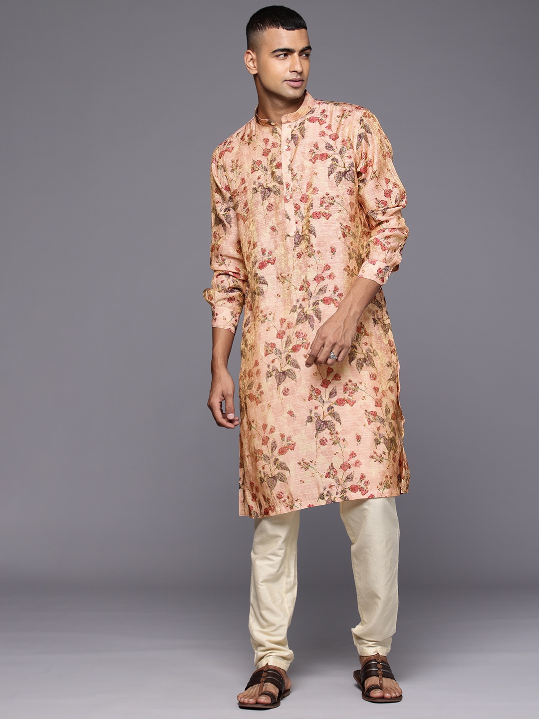 

Patrah Floral Printed Jacquard Kurta, Pink