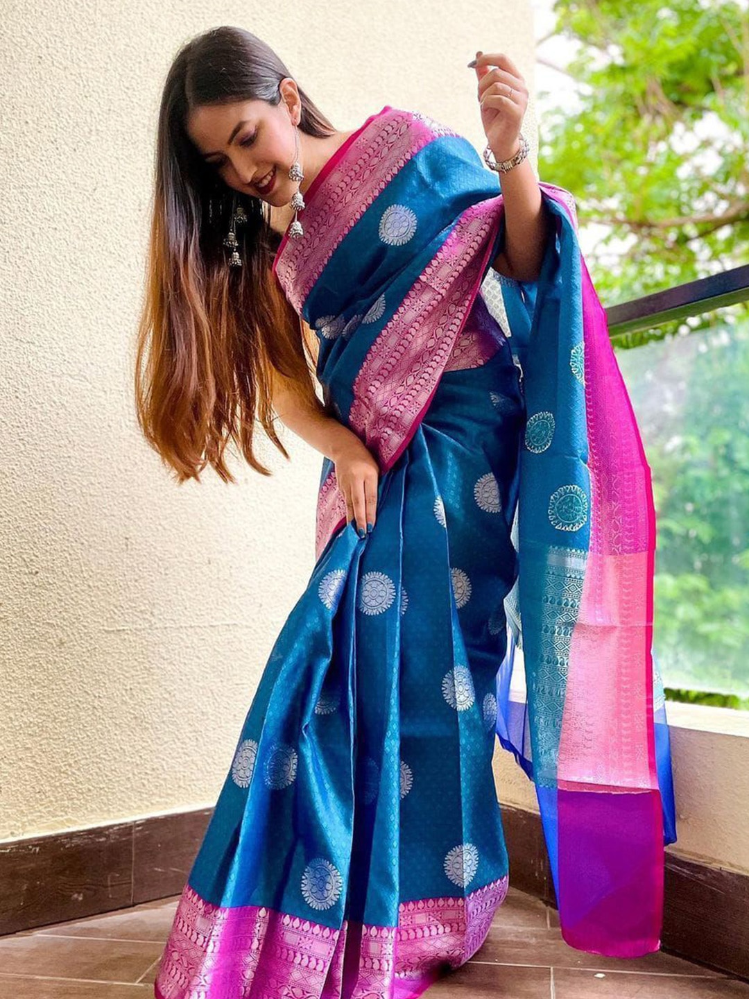 

Marziyaa Woven Design Zari Banarasi Saree, Blue