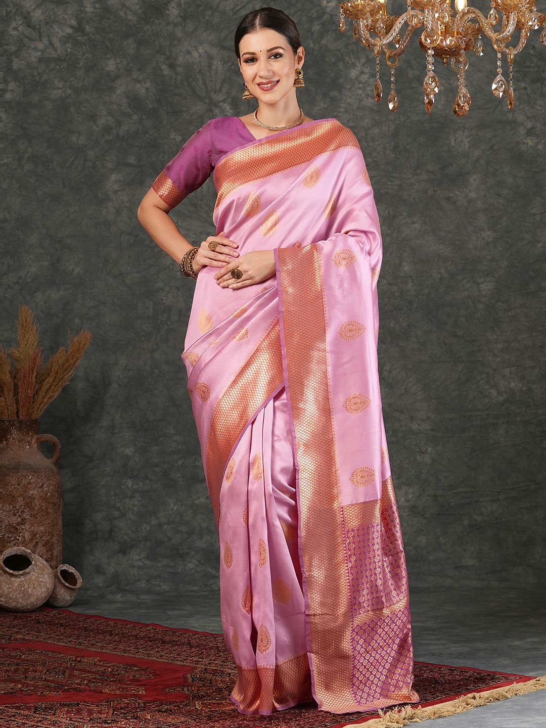 

SAMAH Ethnic Motifs Zari Silk Blend Banarasi Saree, Pink