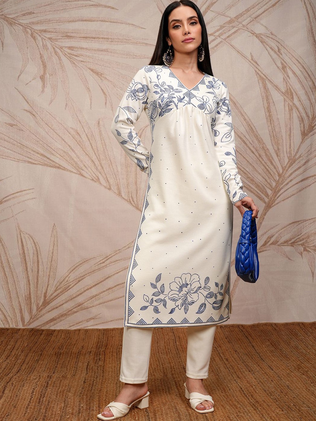 

Vishudh Floral Printed Straight Kurta With Trouser, Off white