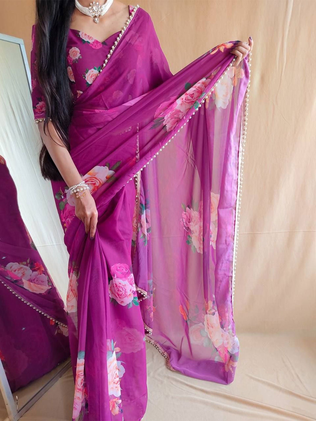 

Marziyaa Floral Beads and Stones Banarasi Saree, Pink