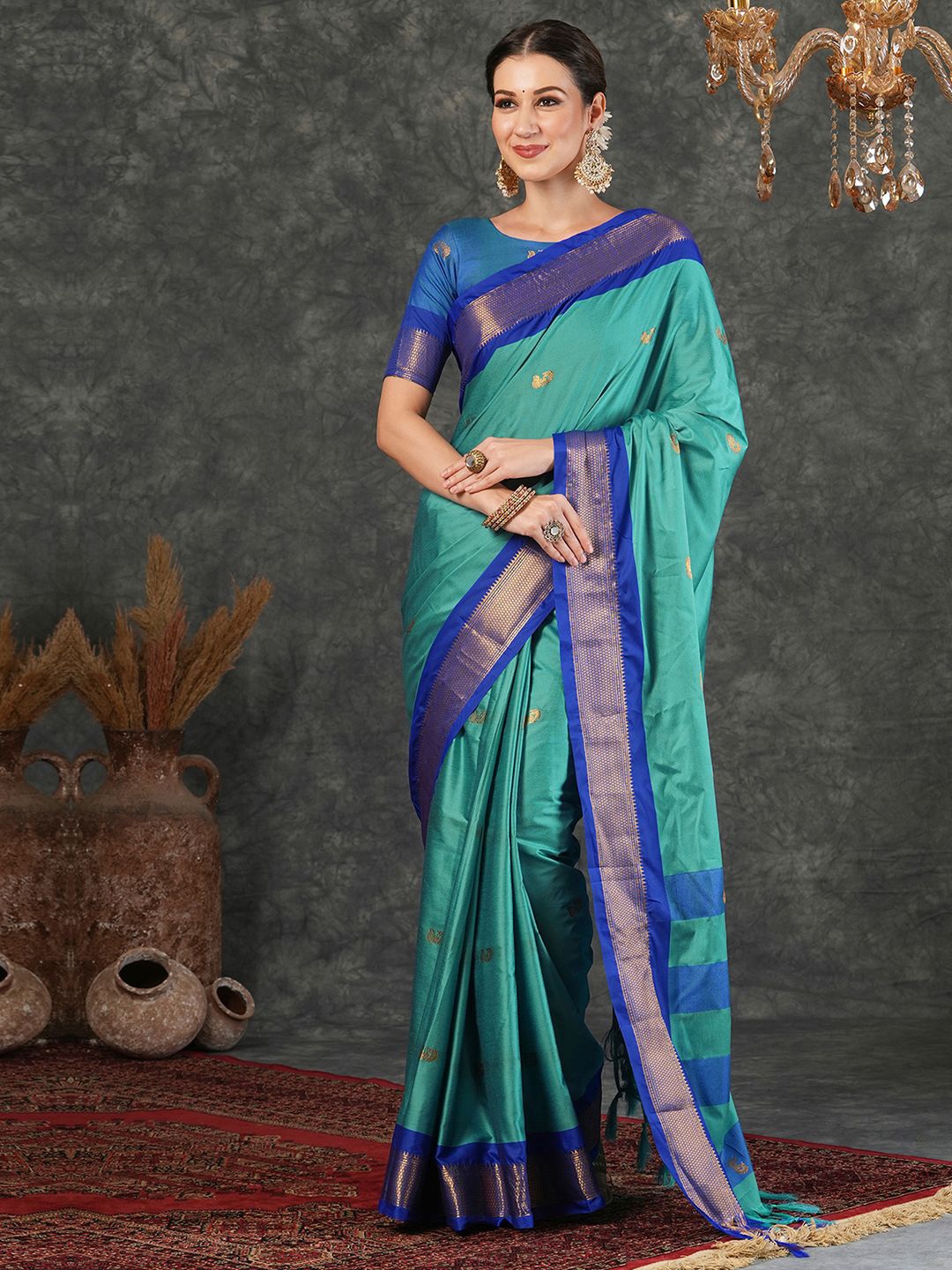 

SAMAH Woven Design Zari Banarasi Saree, Blue