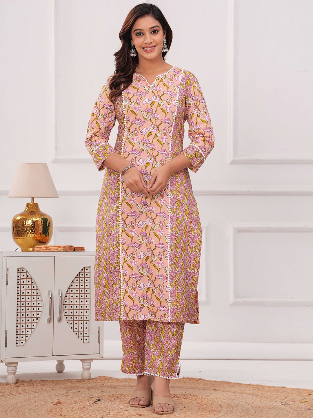 

Aktasa Floral Printed Panelled Notch Neck Straight Kurta With Trousers & Dupatta, Peach