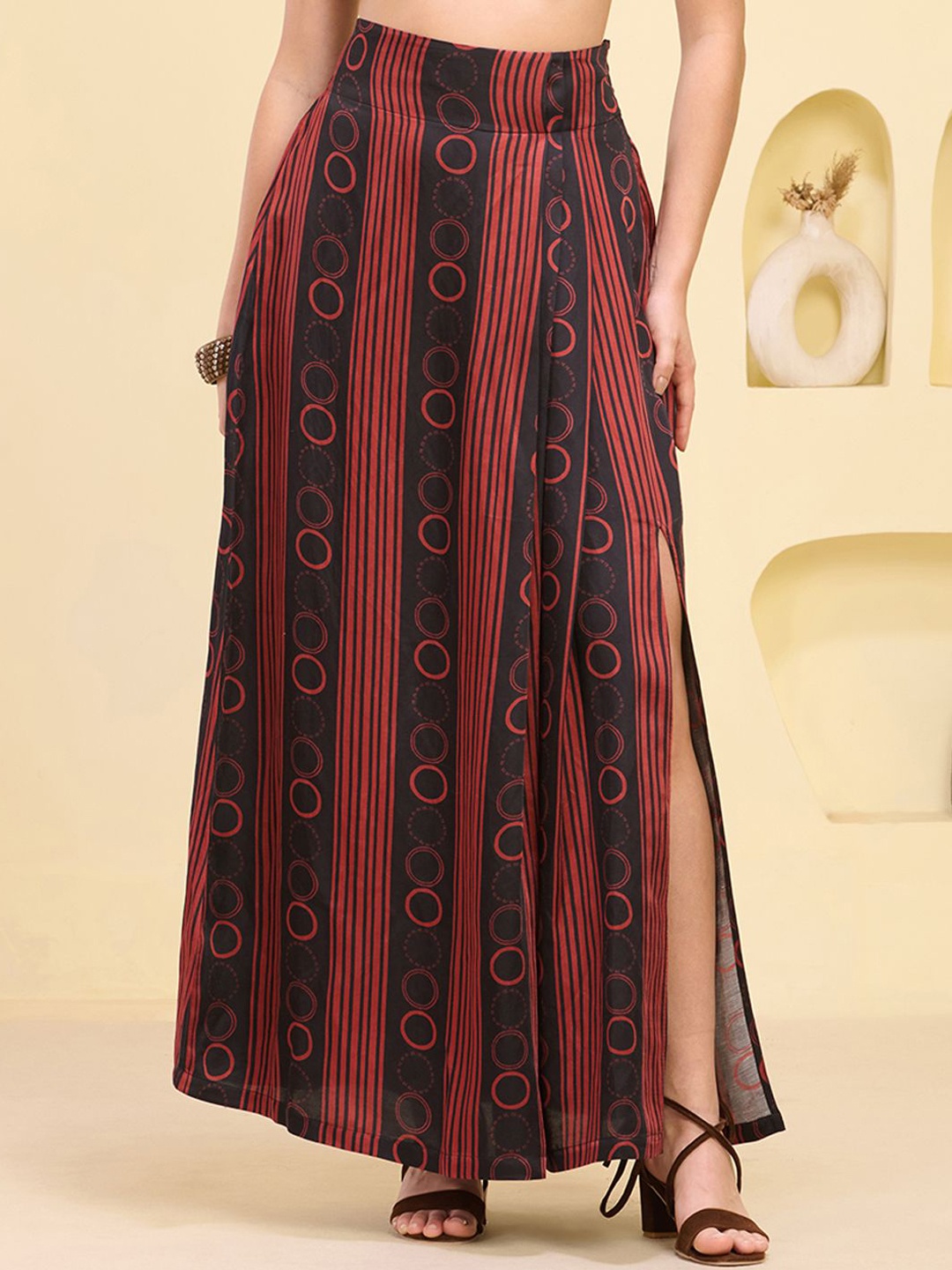 

First Resort by Ramola Bachchan Women Printed Straight Maxi Skirt, Black