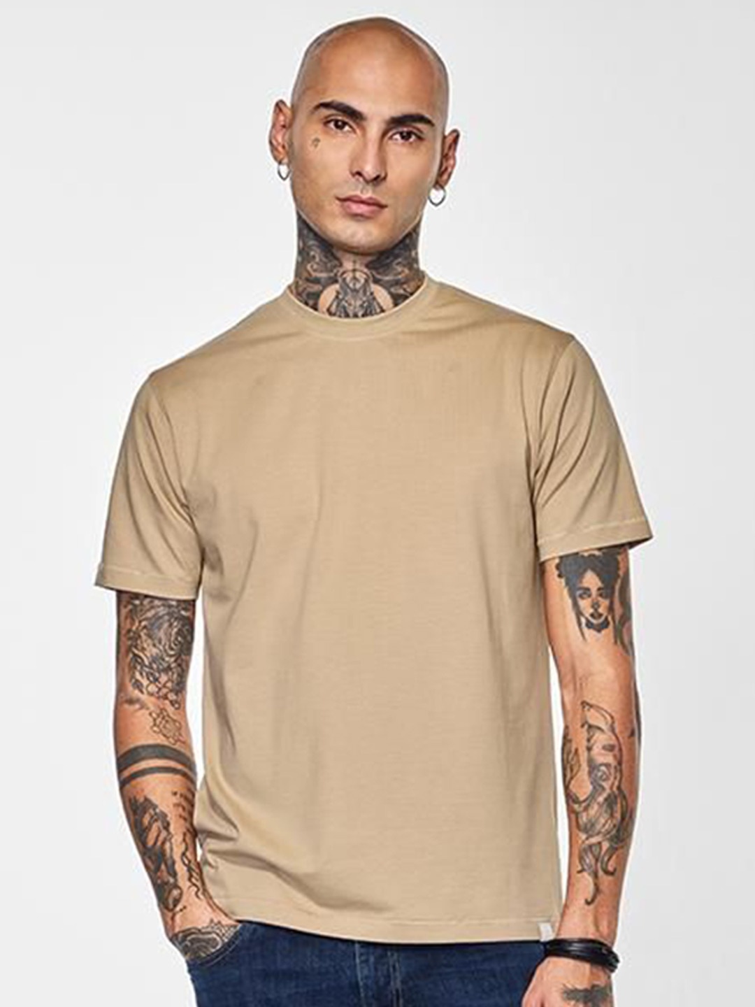 

Snitch Men Solid Round Neck Cotton T-shirt, Beige