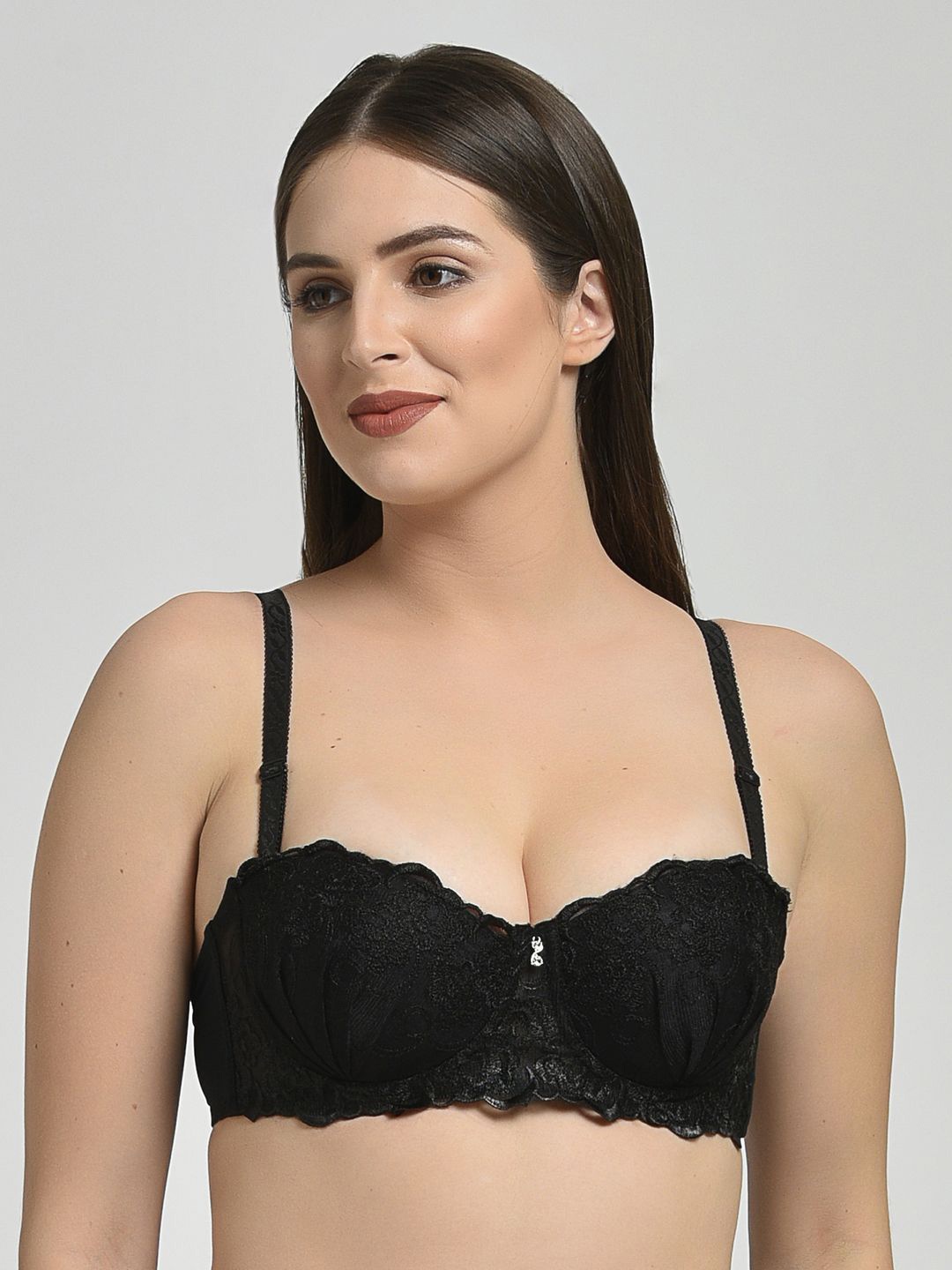

MAKCLAN Floral Medium Coverage Underwired Lightly Padded Plunge Bra, Black