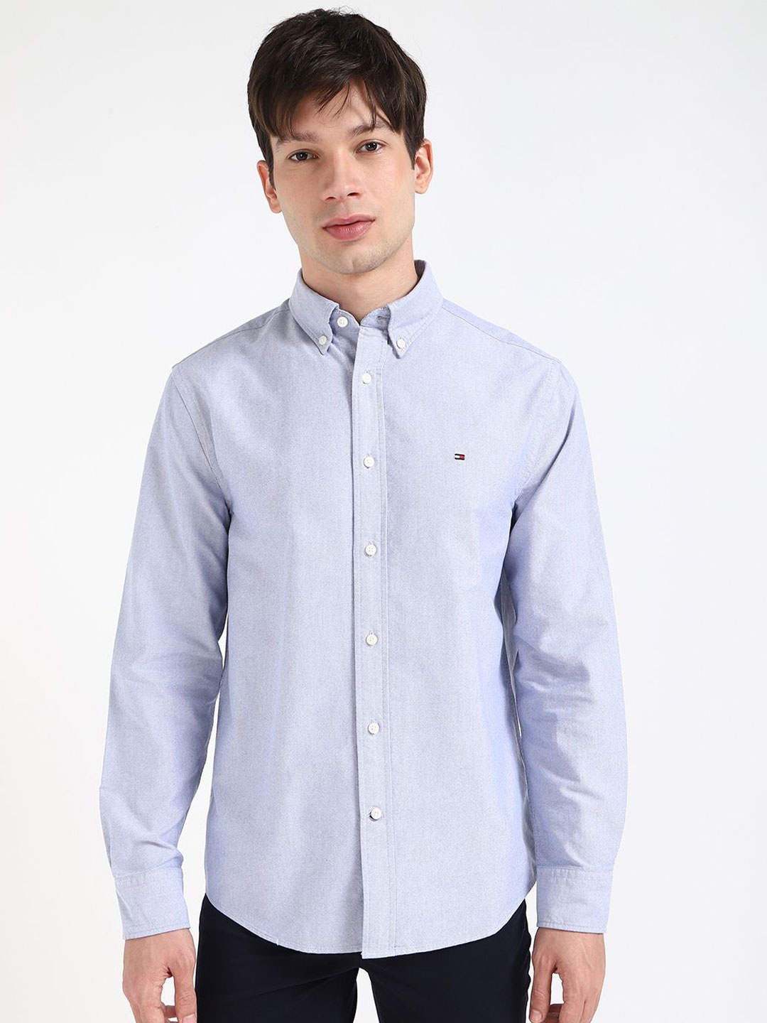 

Tommy Hilfiger Men Button-Down Collar Solid Cotton Casual Shirt, Blue
