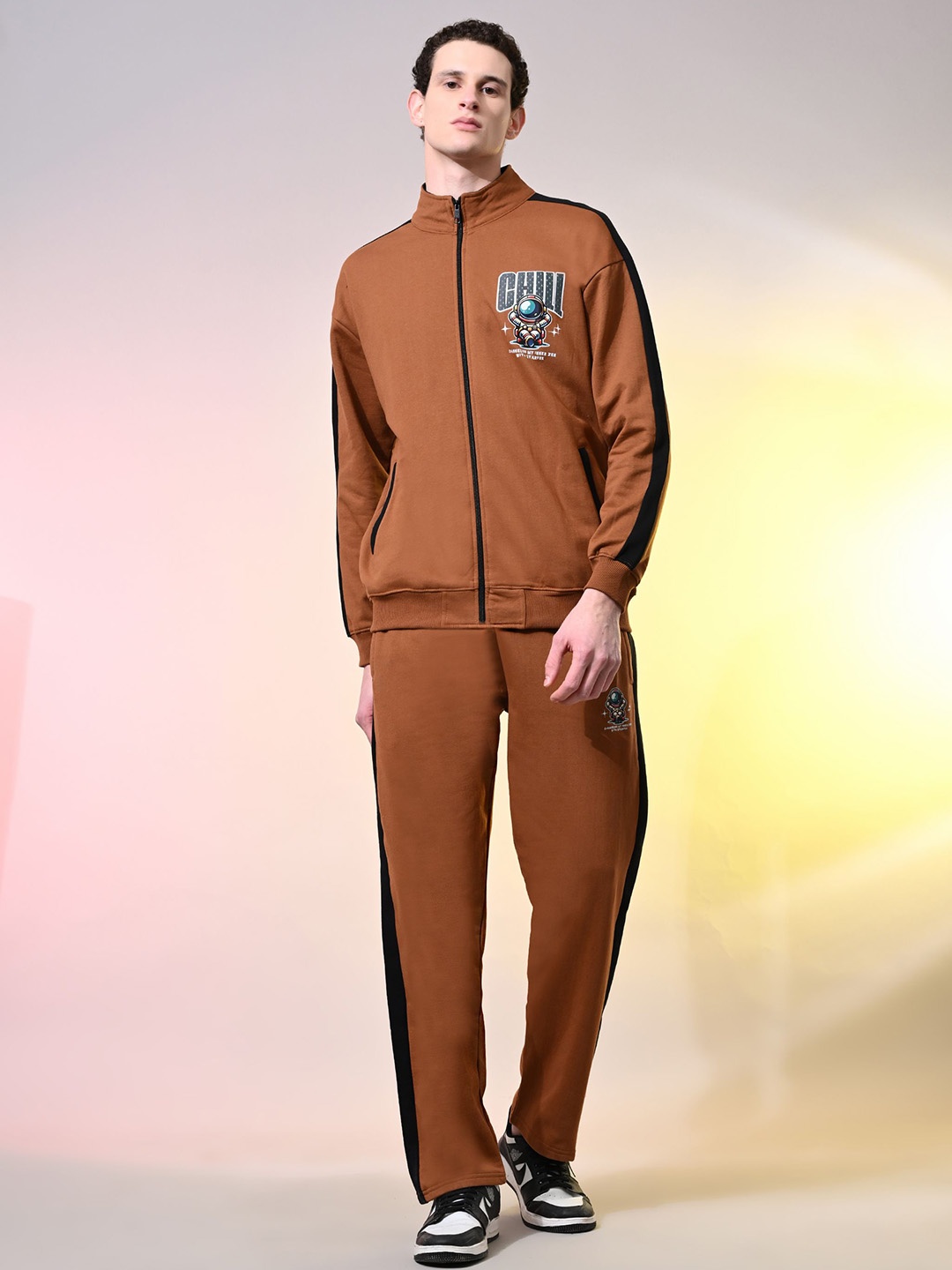 

STARFOX Printed Mock Collar Fleece Oversized Zipper Sweatshirt with Trouser Co-Ord Set, Brown