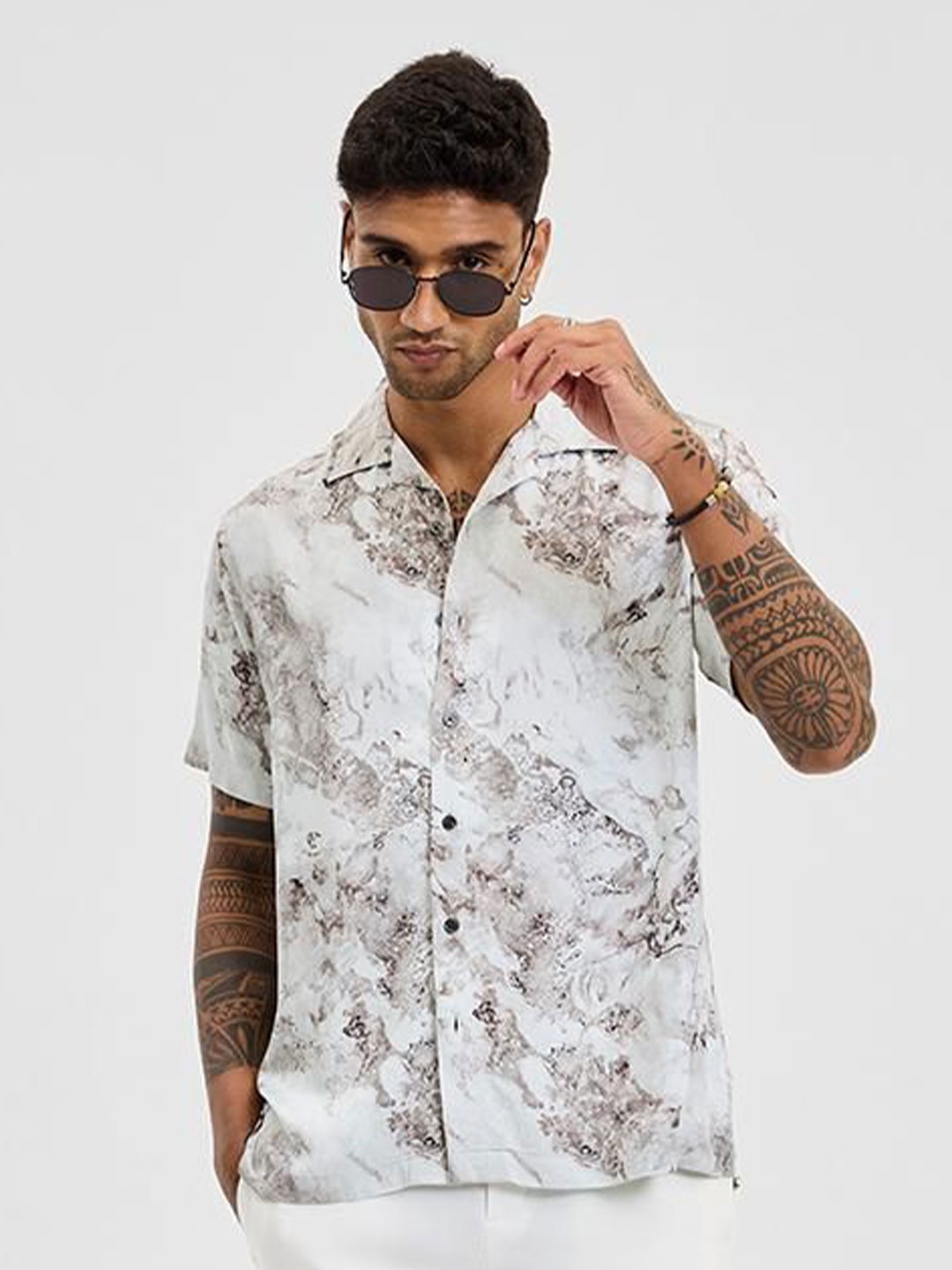 

Snitch Men Relaxed Boxy Fit Cuban Collar Abstract Printed Casual Shirt, Off white