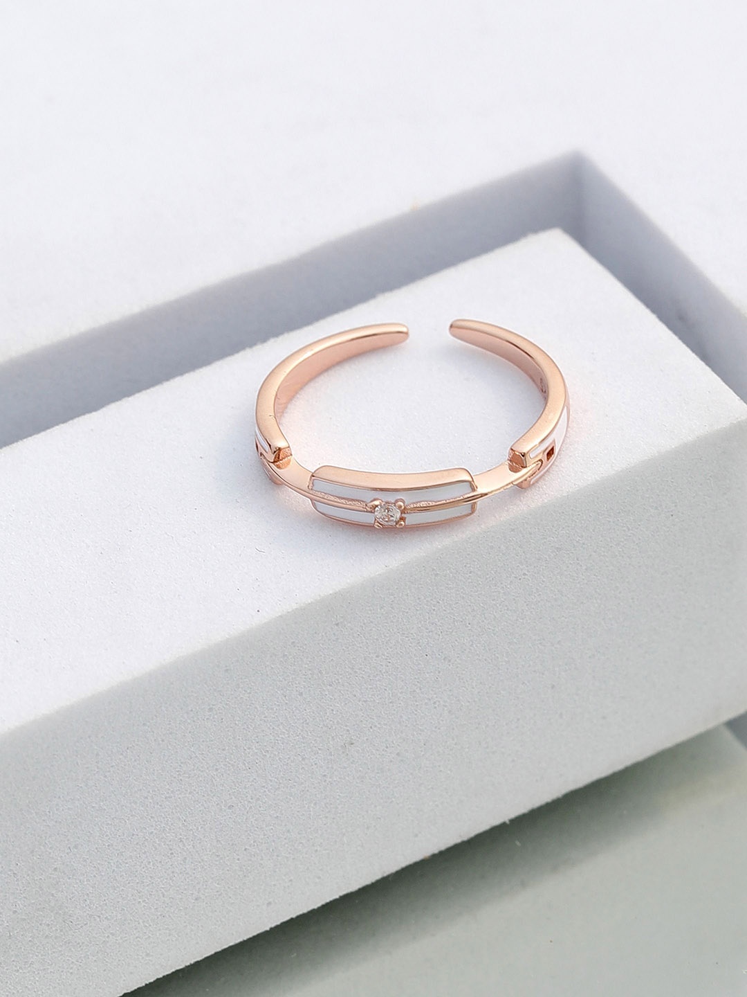 

DIAVO Rose Gold-Plated Stone Studded The Eleanor Silver Finger Ring