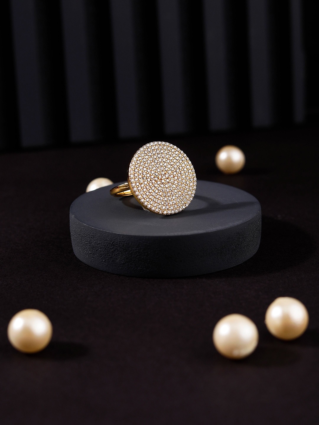 

DIAVO Gold-Plated Cubic Zirconia-Studded Dazzling Diva Finger Ring