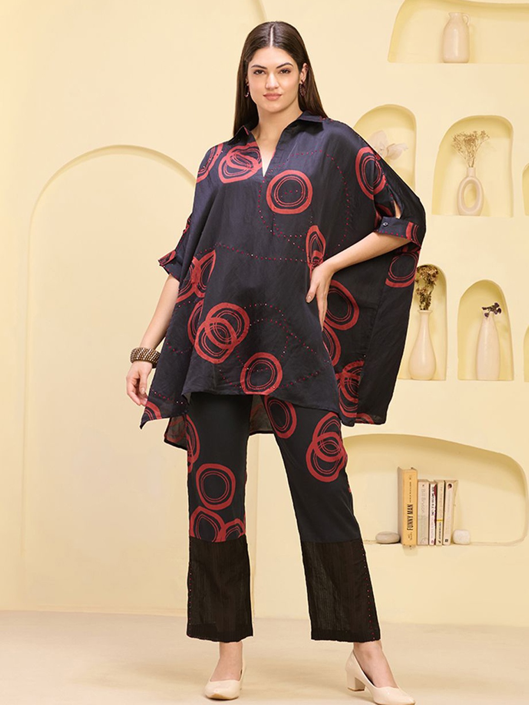 

First Resort by Ramola Bachchan Women Embellished Printed Kaftan Top, Black