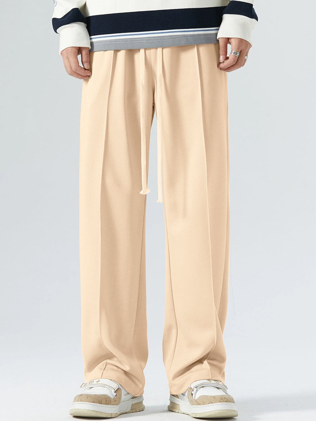 

Maniac Men Baggy Fit Track Pants, Cream