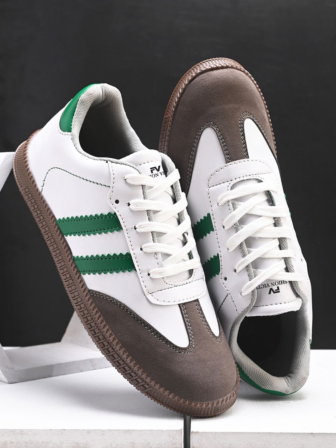 

Fashion Victim Men Fashion Sneakers, Green