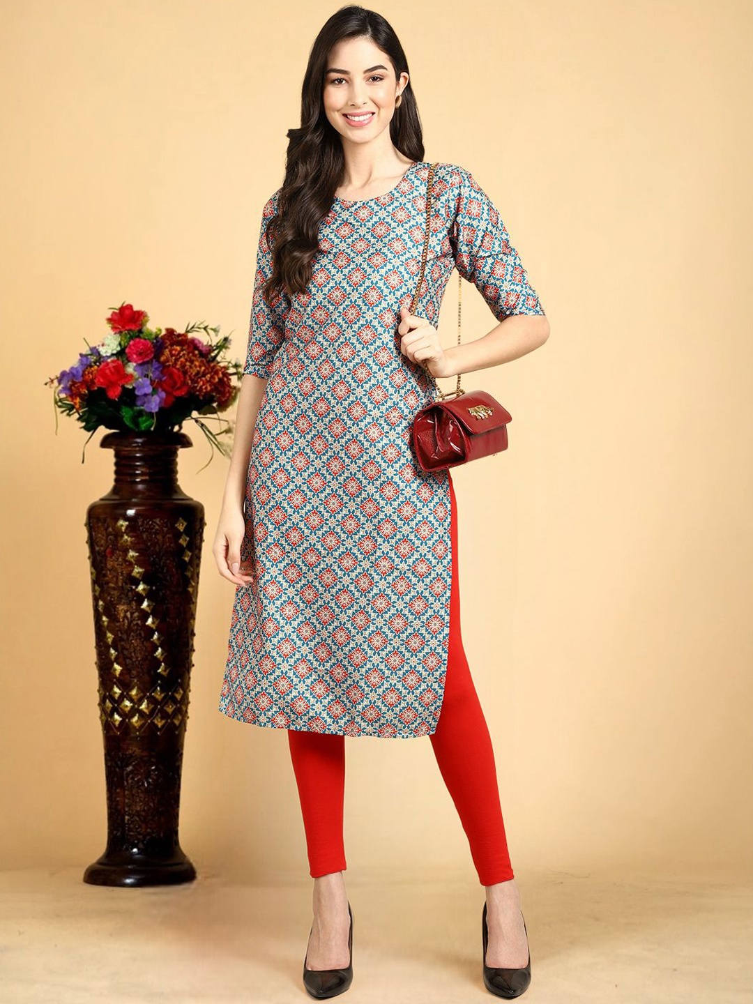 

7Threads Floral Printed Round Neck Straight Kurta, Blue