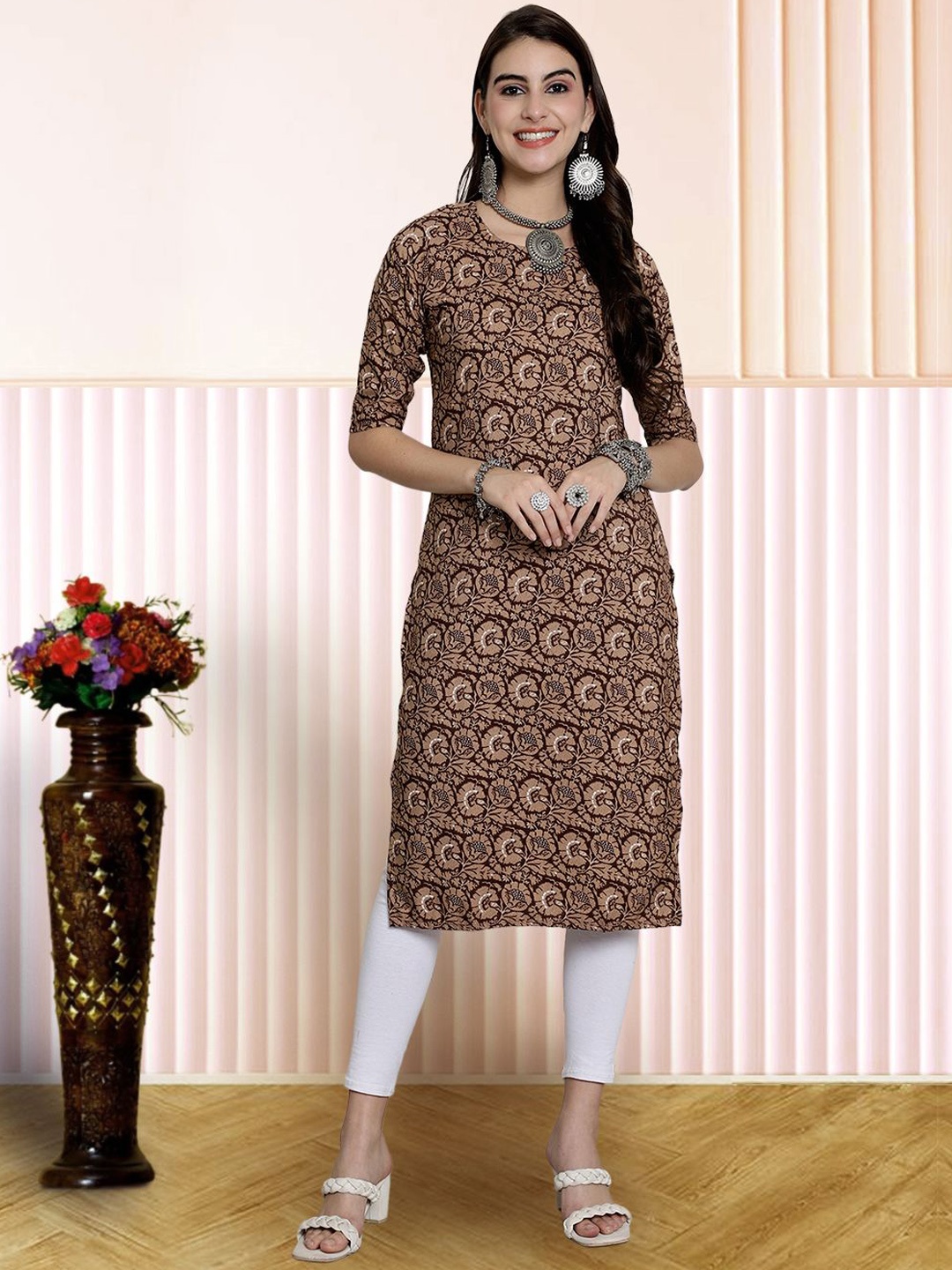 

7Threads Ethnic Motifs Printed Straight Kurta, Beige