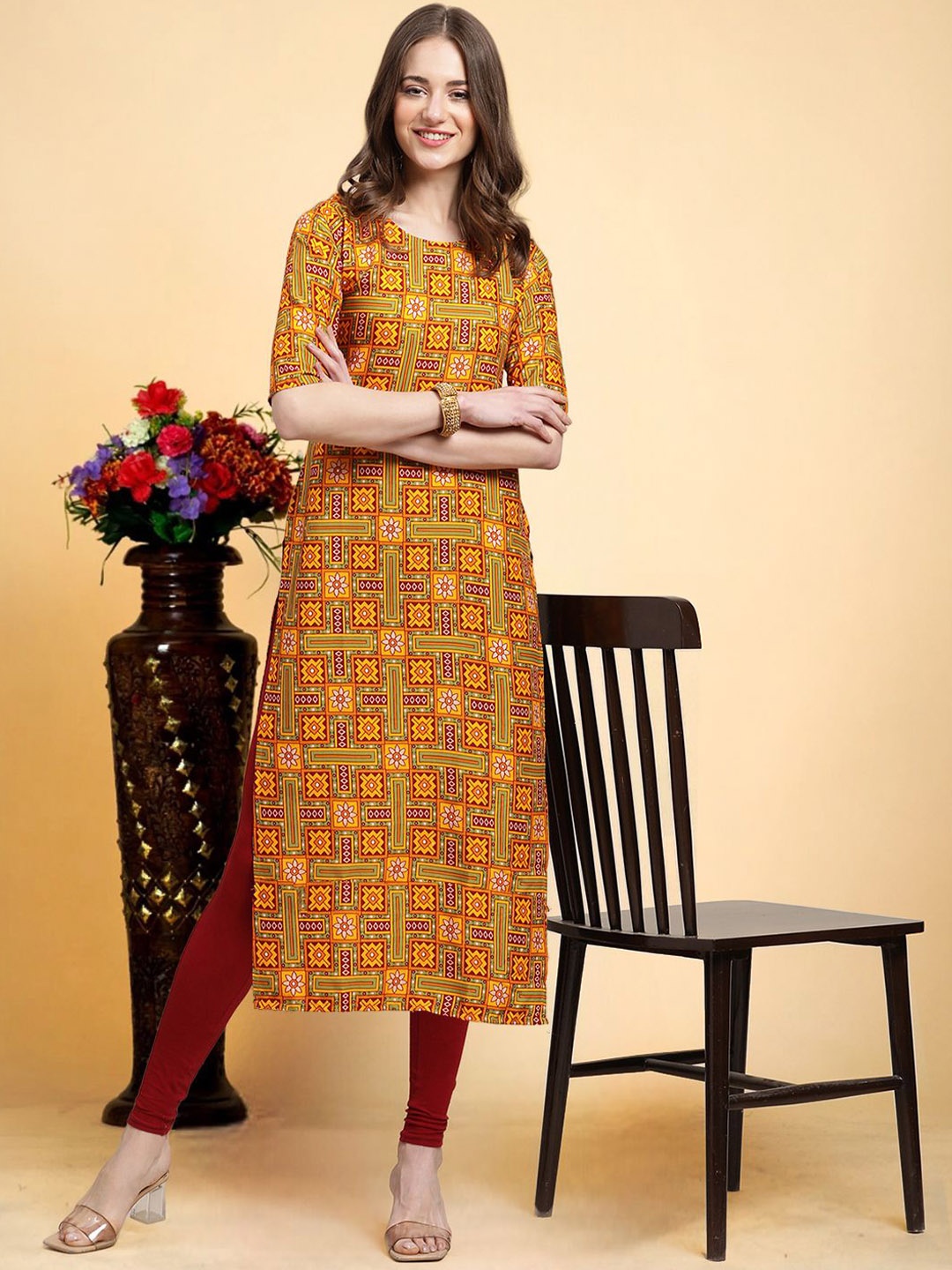 

7Threads Ethnic Motifs Printed Straight Kurta, Mustard