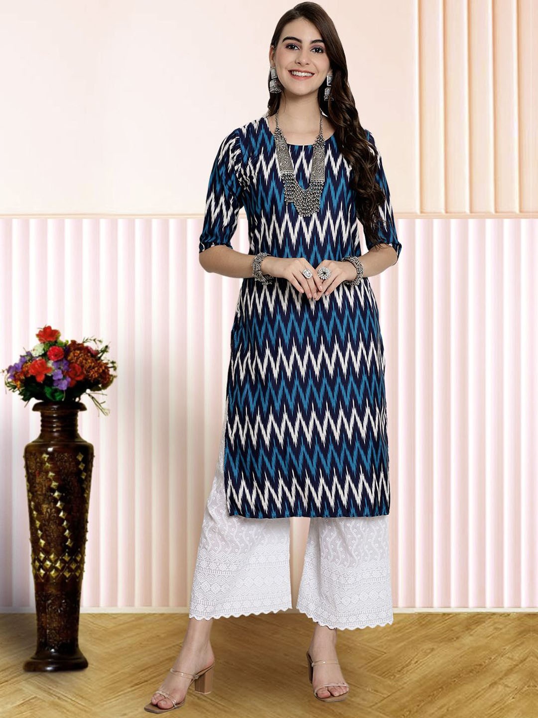 

7Threads Chevron Printed Straight Kurta, Blue