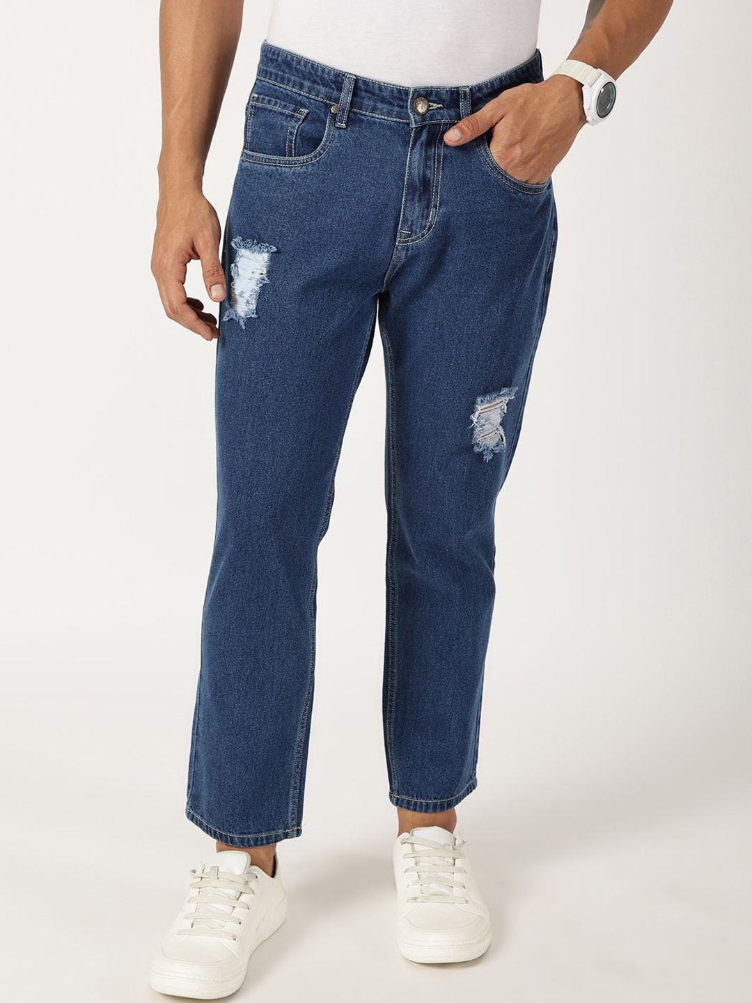 

Thomas Scott Men Smart Relaxed Fit Mid-Rise Cotton Mildly Distressed Jeans, Blue