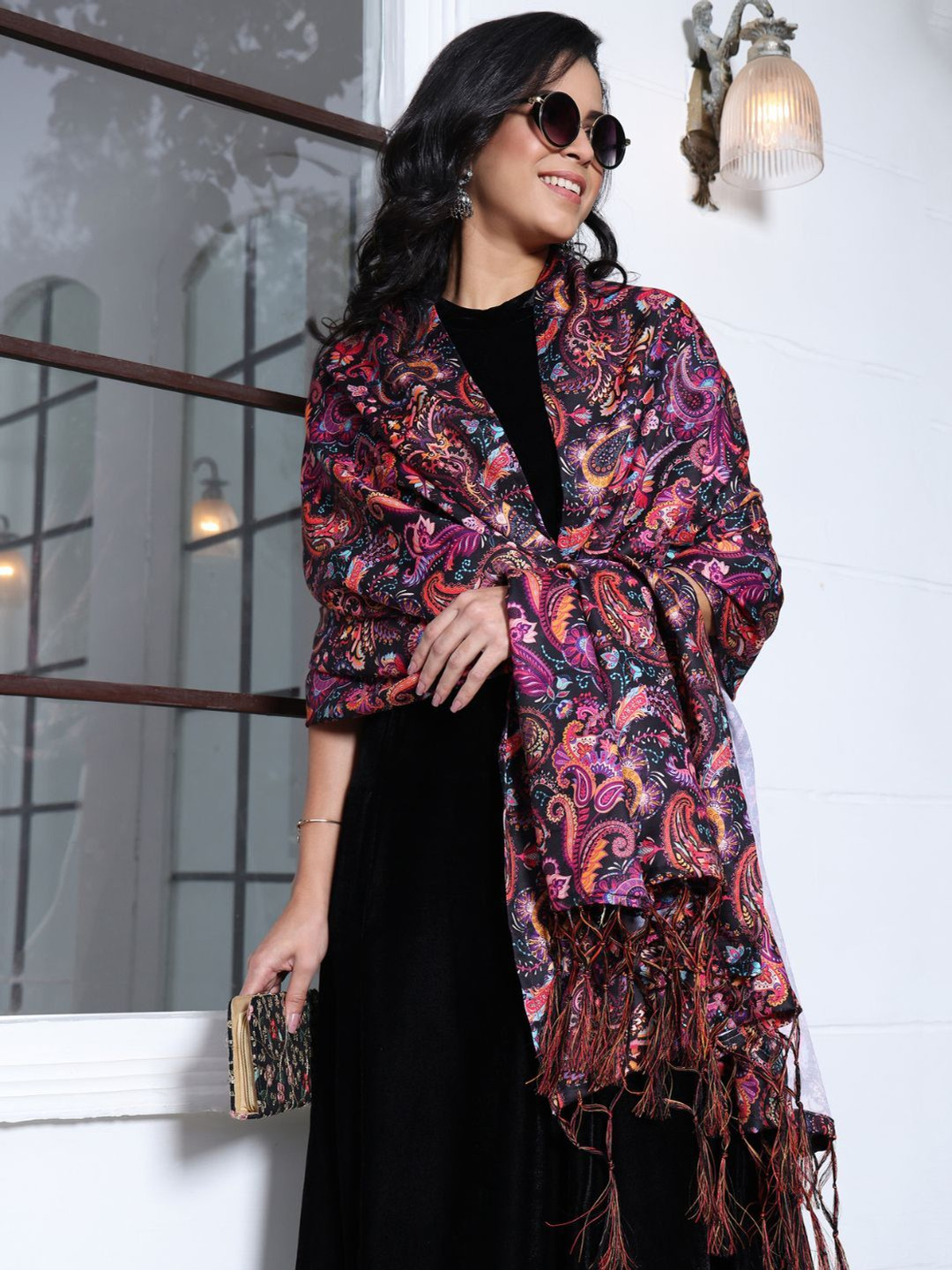 

Sangria Anarkali Kurta With Trousers and Dupatta, Black