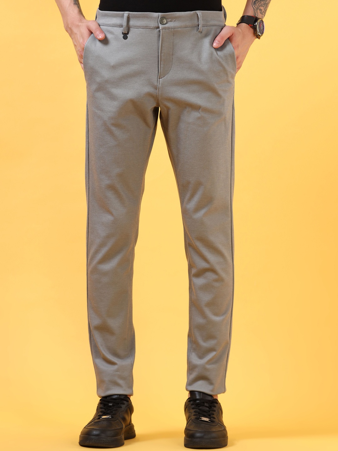 

THINC Men Slim Fit Mid-Rise Formal Trousers, Grey