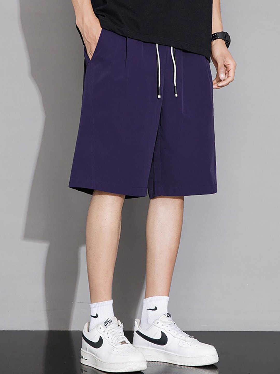 

StyleCast x Revolte Men Regular Fit Mid-Rise Shorts, Purple