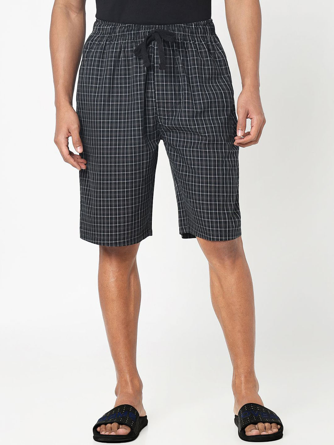 

R&B Men Checked Regular Fit Mid-Rise Cotton Shorts, Black