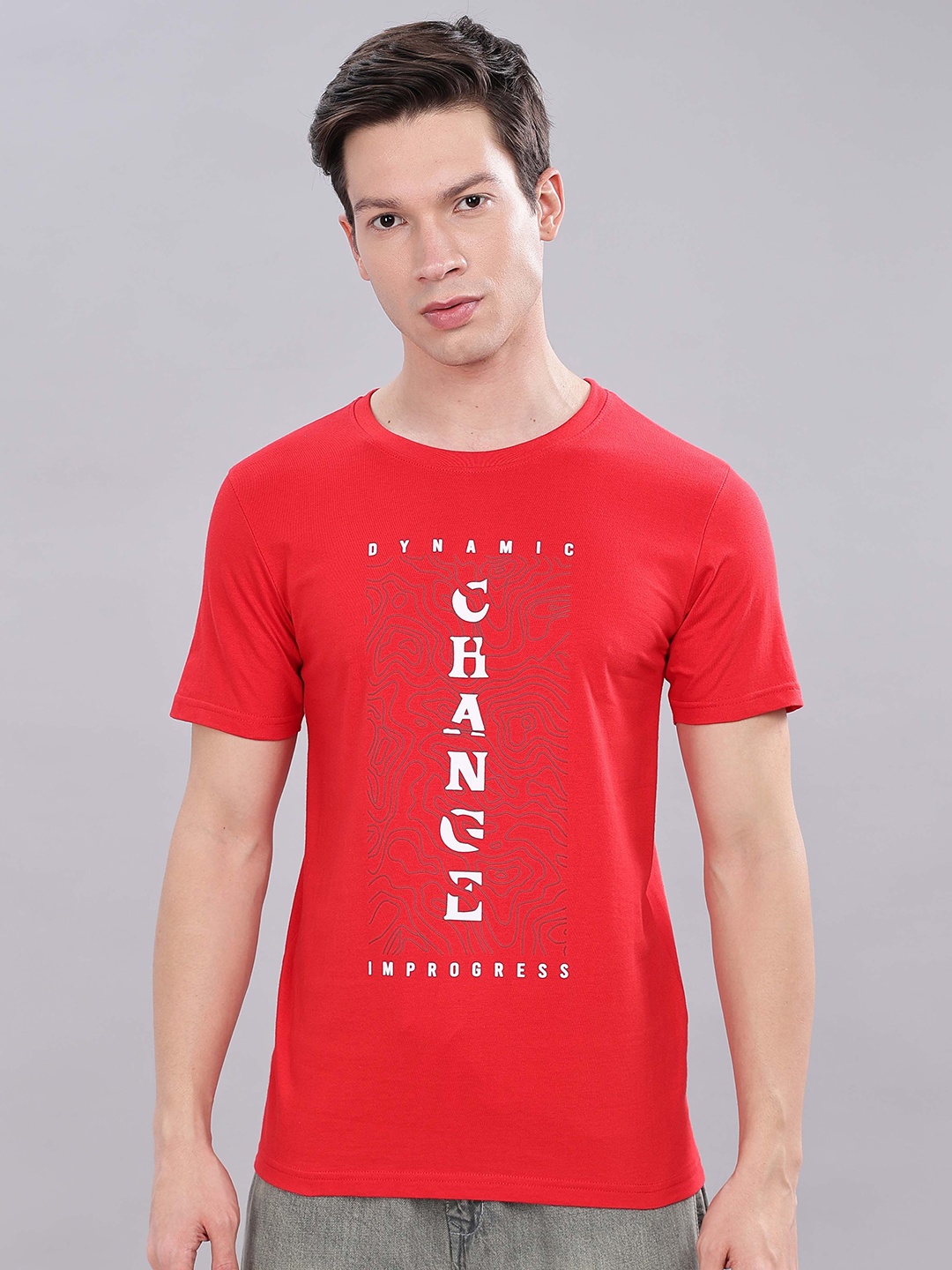 

TOMHIDDLE Men Typography Printed Round Neck Cotton T-shirt, Red