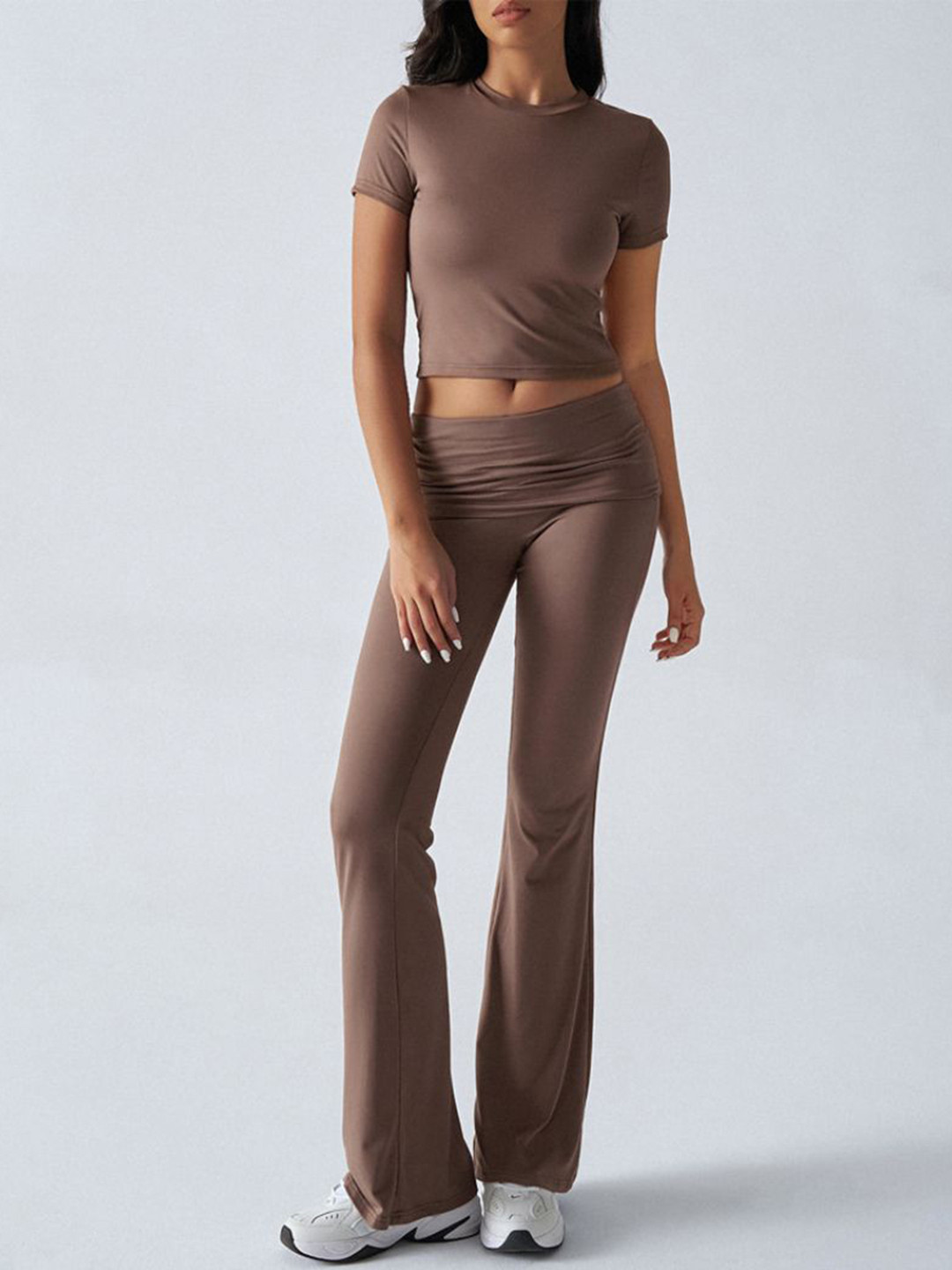 

StyleCast Round Neck Crop Top With Trousers, Mauve
