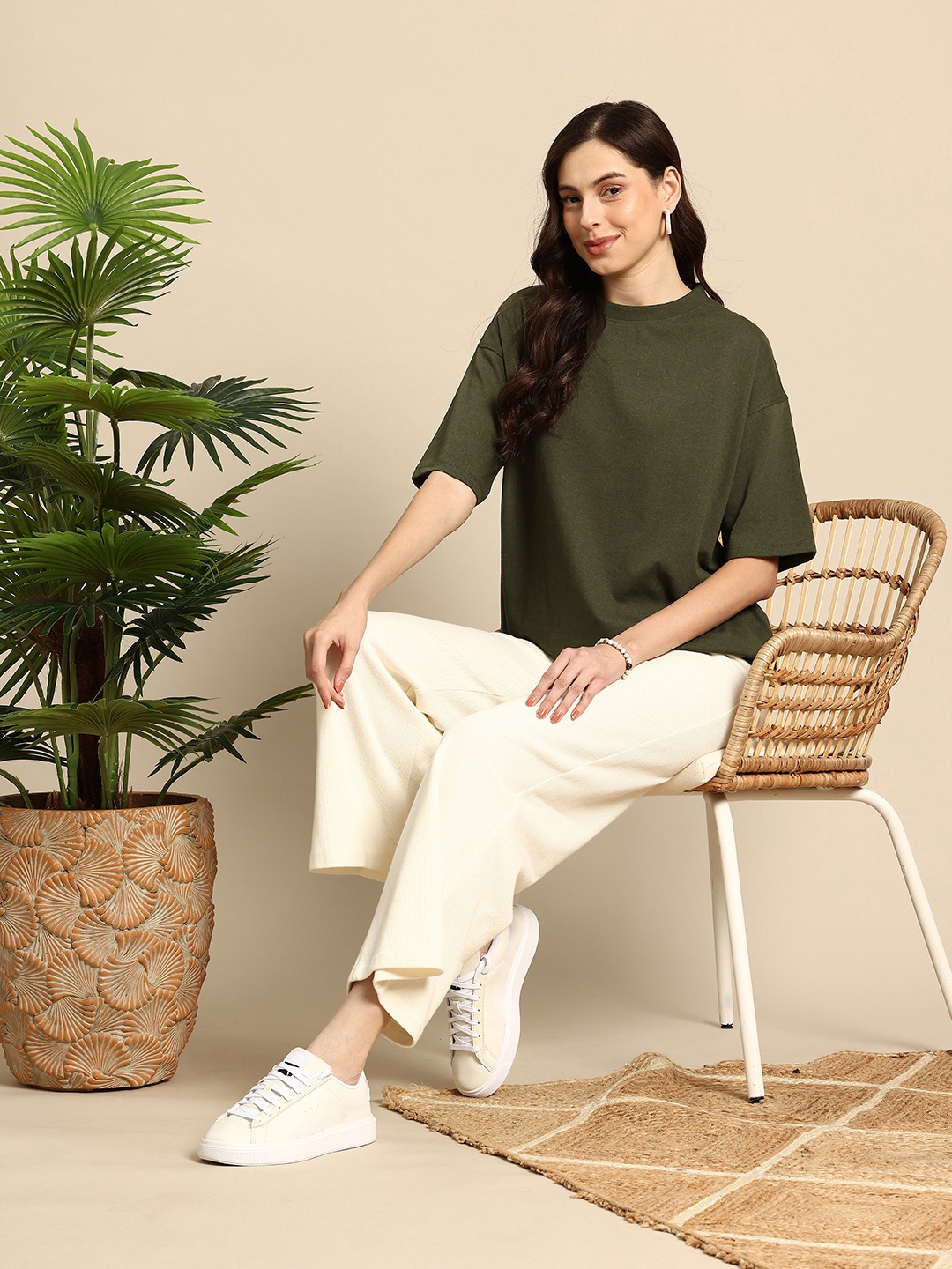 Mast & Harbour Oversized Fit Drop-Shoulder Sleeves T-shirt, Olive