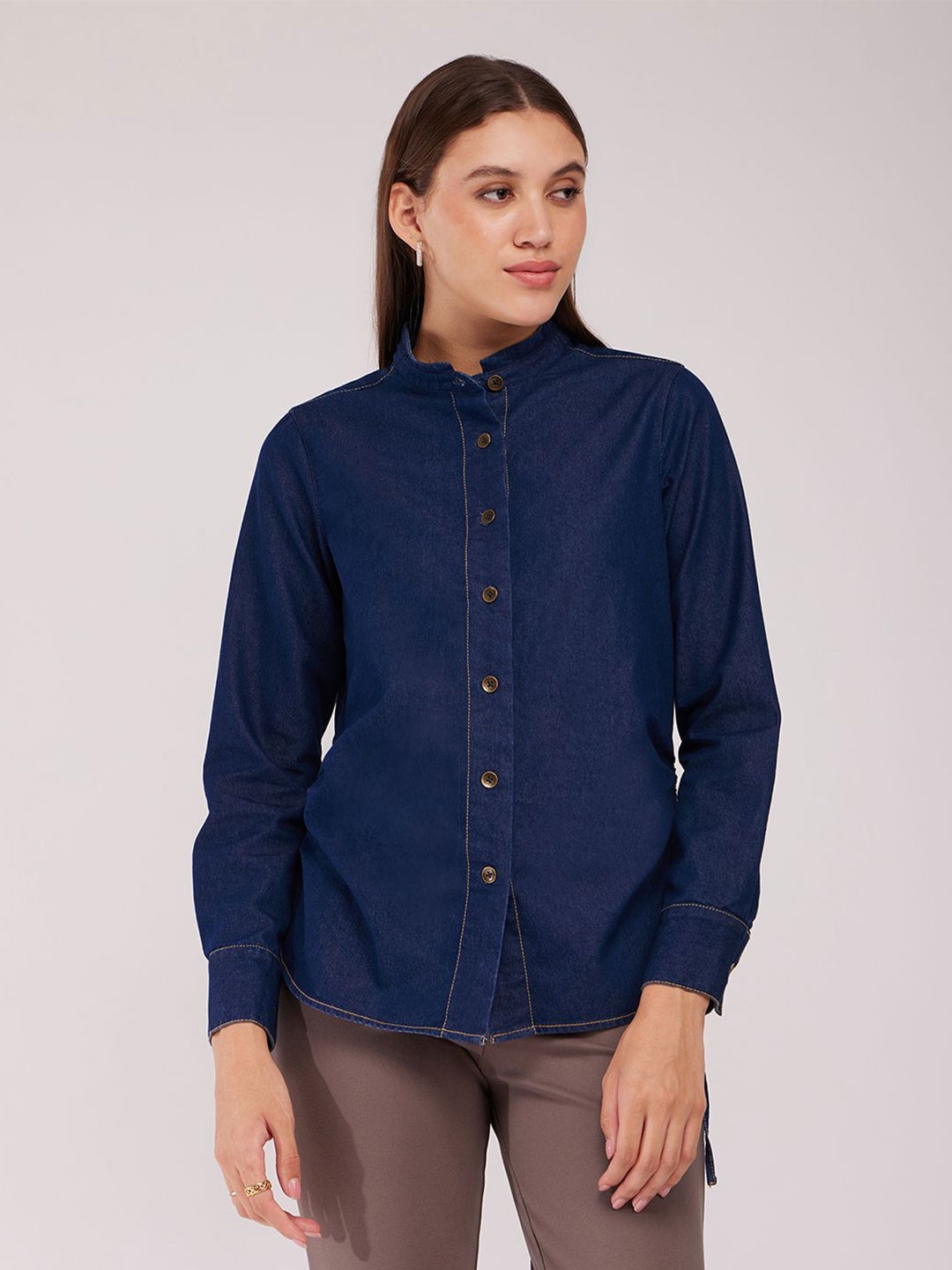 

FableStreet Women Classic Fit Band Collar Solid Cotton Casual Shirt, Navy blue