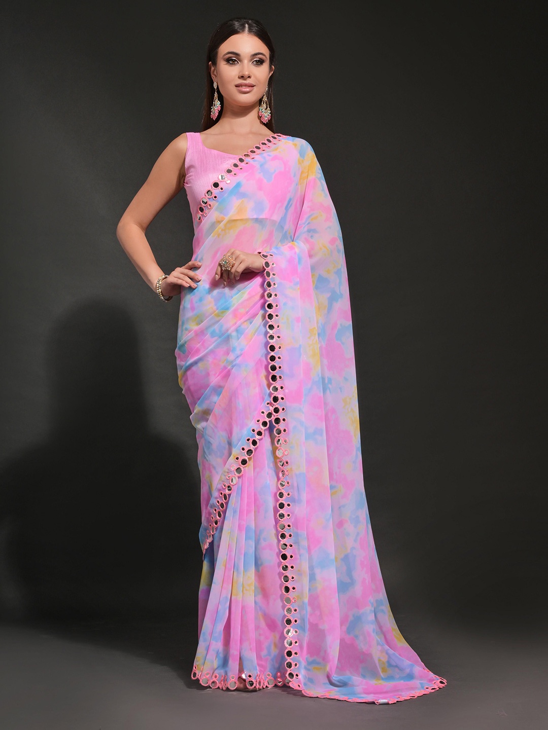 

KSM PRINTS Tie and Dye Printed Embellished Mirror Work Saree, Pink