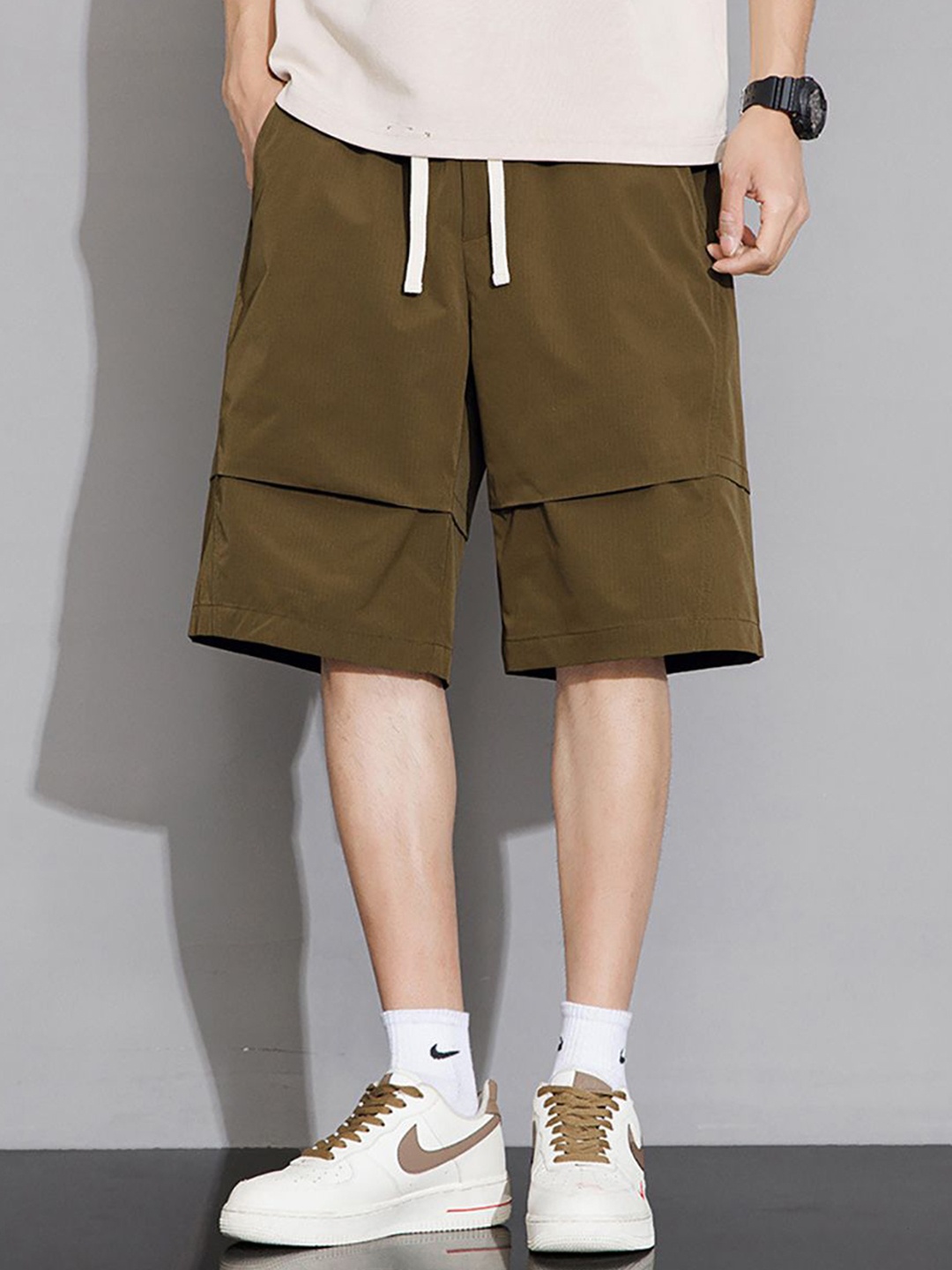 

StyleCast x Revolte Men Mid-Rise Regular Fit Shorts, Brown