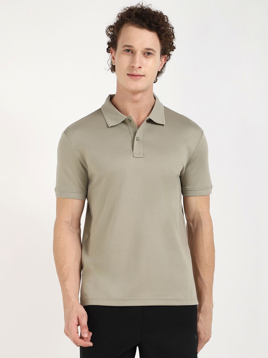 

Calvin Klein Jeans Men Solid Polo Collar Cotton T-shirt, Olive