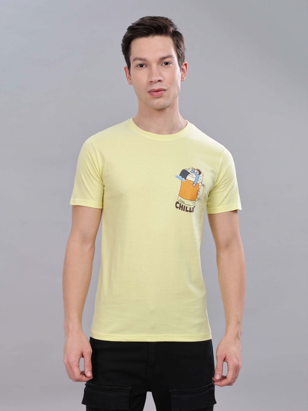 

TOMHIDDLE Men Graphic Printed Round Neck Cotton T-shirt, Yellow