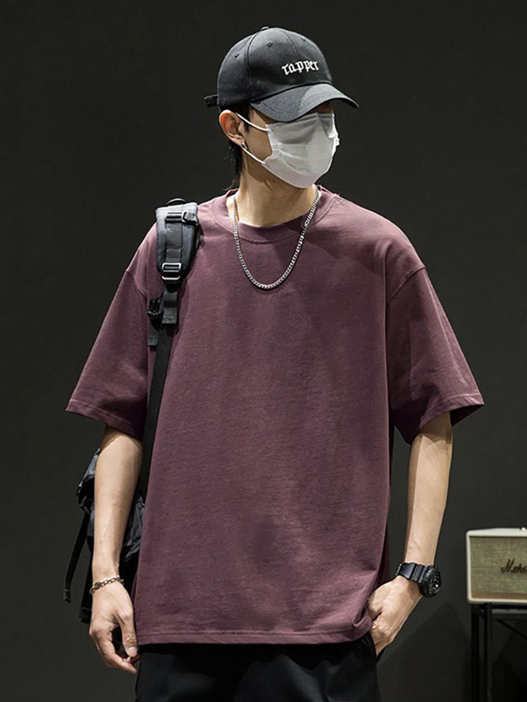 

StyleCast x Revolte Men Solid Round Neck Cotton Oversized T-shirt, Mauve