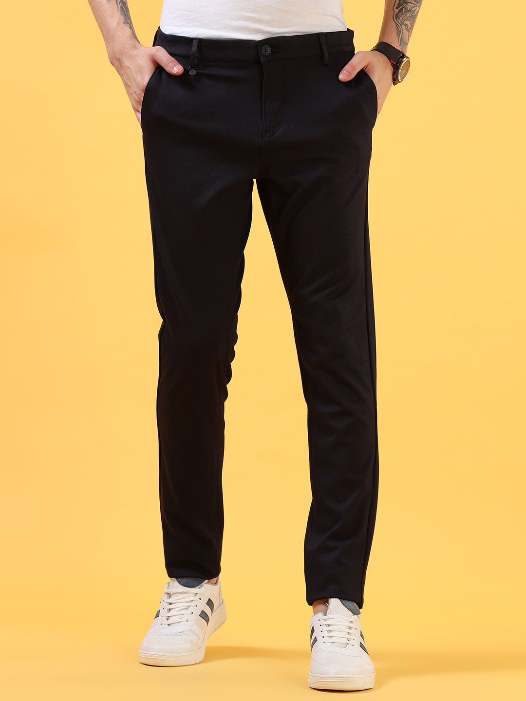 

THINC Men Mid-Rise Slim Fit Chinos Trouser, Navy blue