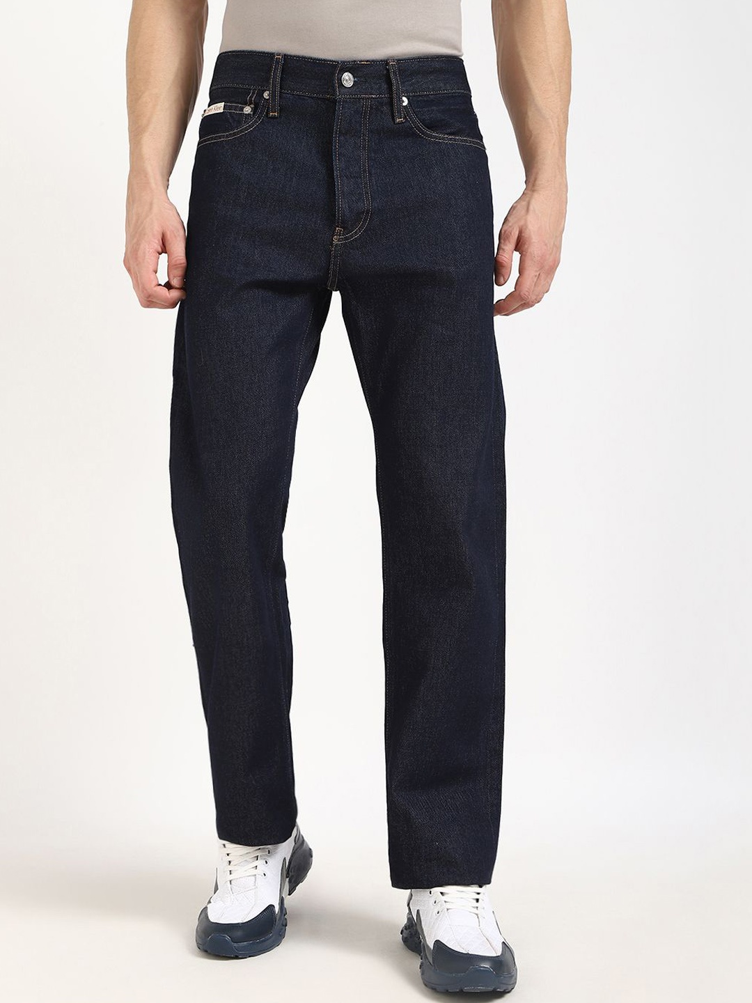 

Calvin Klein Jeans Men Regular Fit Mid-Rise Jeans, Blue