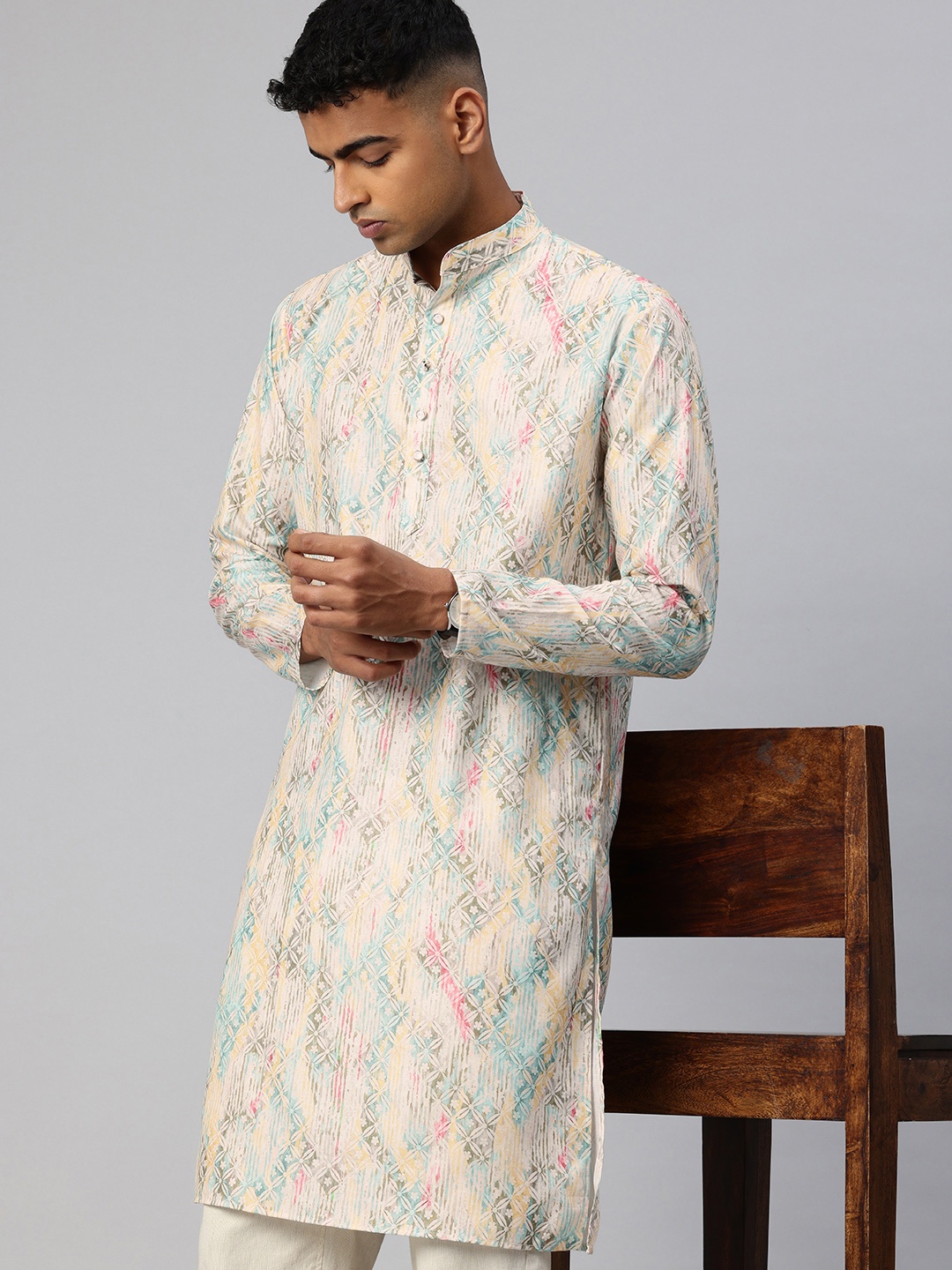 

Majestic Man Floral Printed Straight Kurta, Yellow