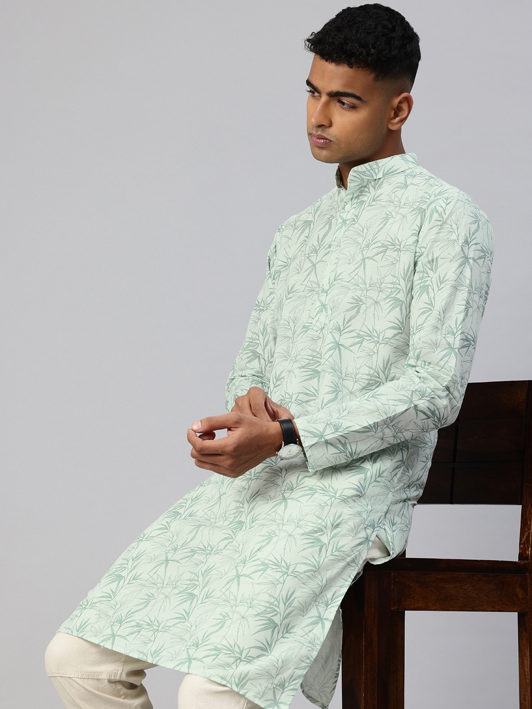 

Majestic Man Floral Printed Pure Cotton Straight Kurta, Green