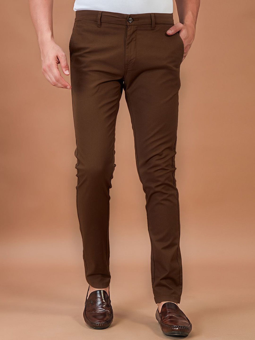 

THINC Men Relaxed Fit Mid-Rise Chinos Trouser, Brown