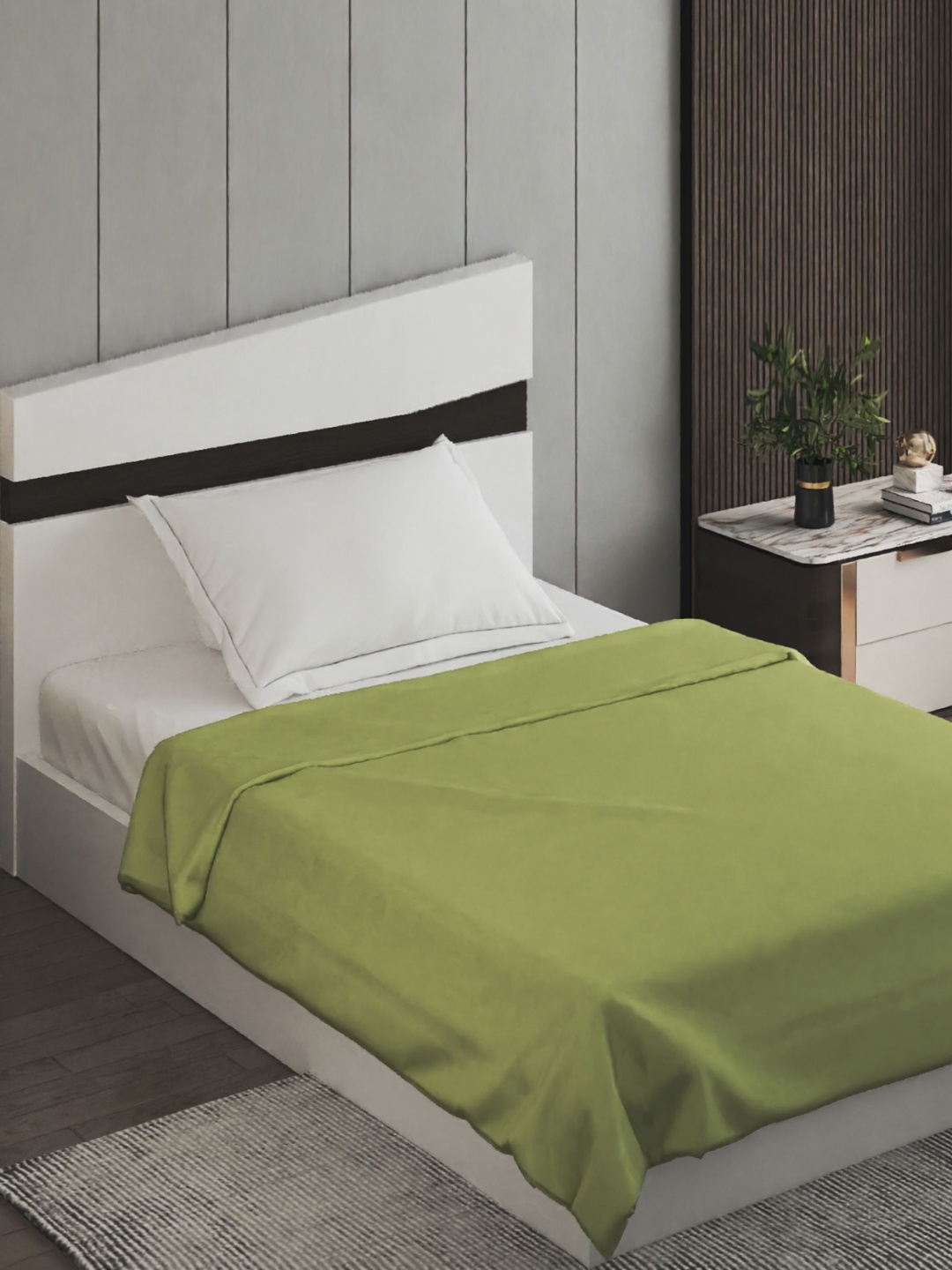 

Home Centre Spinel Green Single Bed Blanket