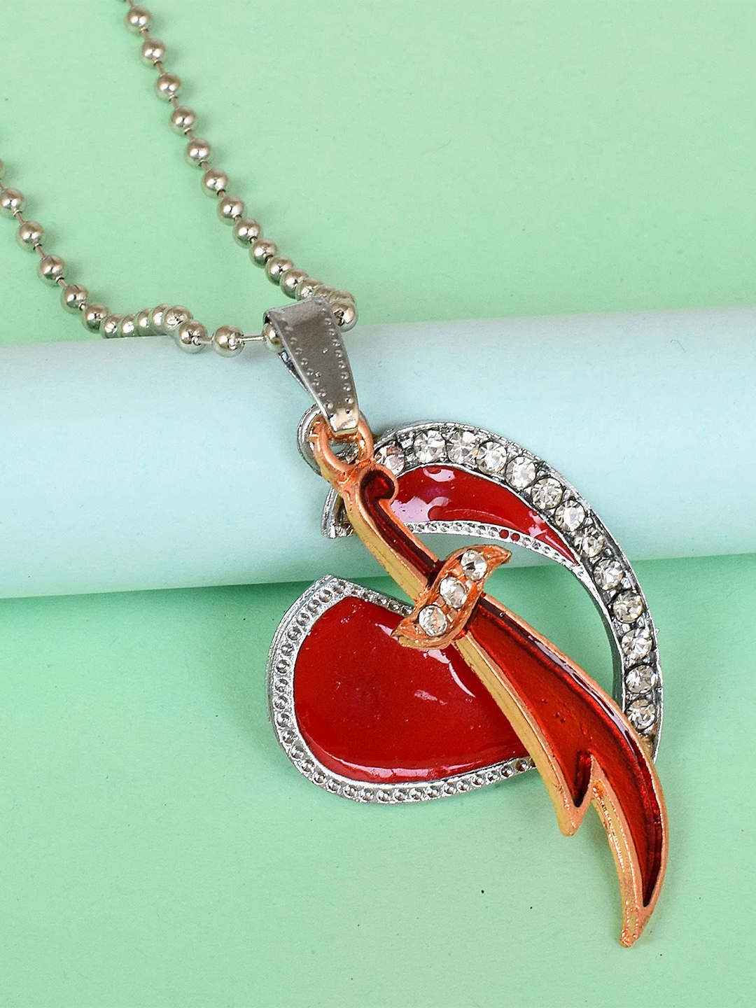 

MEMOIR Brass-Plated Pendant With Chain, Red