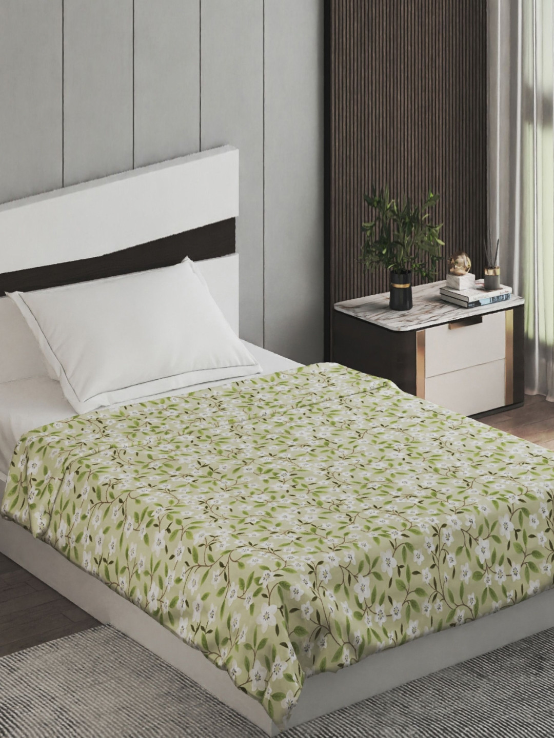 

Home Centre Spinel Green & White Floral Printed Single Bed Blanket