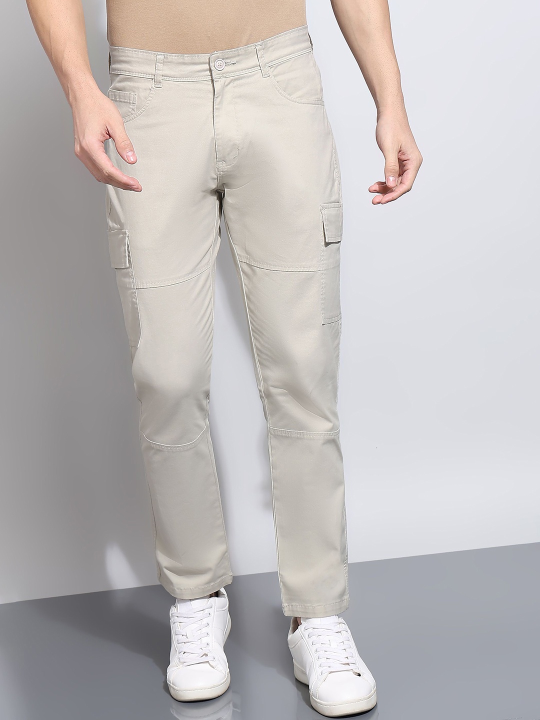 

AFLASH Men Relaxed Fit Mid-Rise Cotton Cargos Jeans, Cream