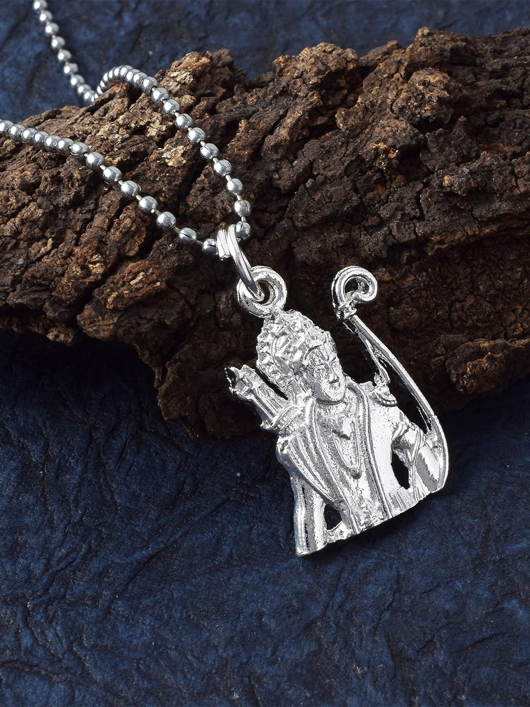 

MEMOIR Unisex Silver-Plated Lord Shri Ram Charm Pendant With Chain