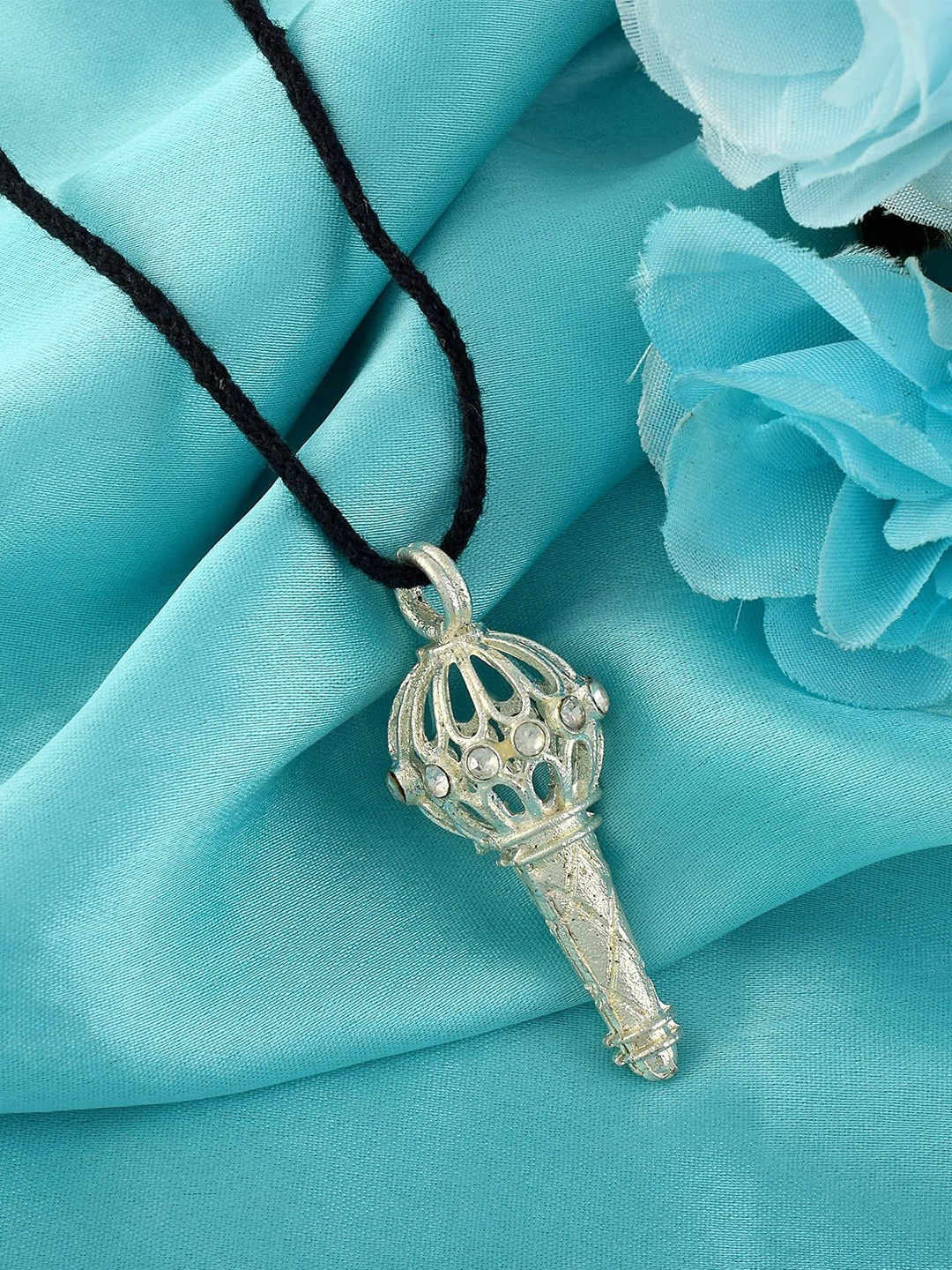 

MEMOIR Unisex Silver-Plated Stone Studded Contemporary Pendant With Chain