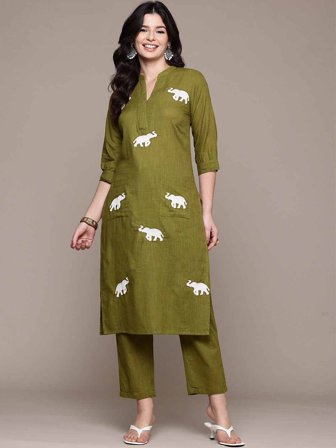 

Readiprint Animal Embroidered Thread Work Pure Cotton Kurta with Trousers, Green